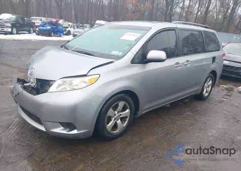 2013 Toyota Sienna Le V6 8 Passenger from USA, damaged, VIN 5TDKK3DC7DS390090